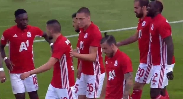 ЦСКА е на финала за Купата, червените победиха Ботев с 2:0