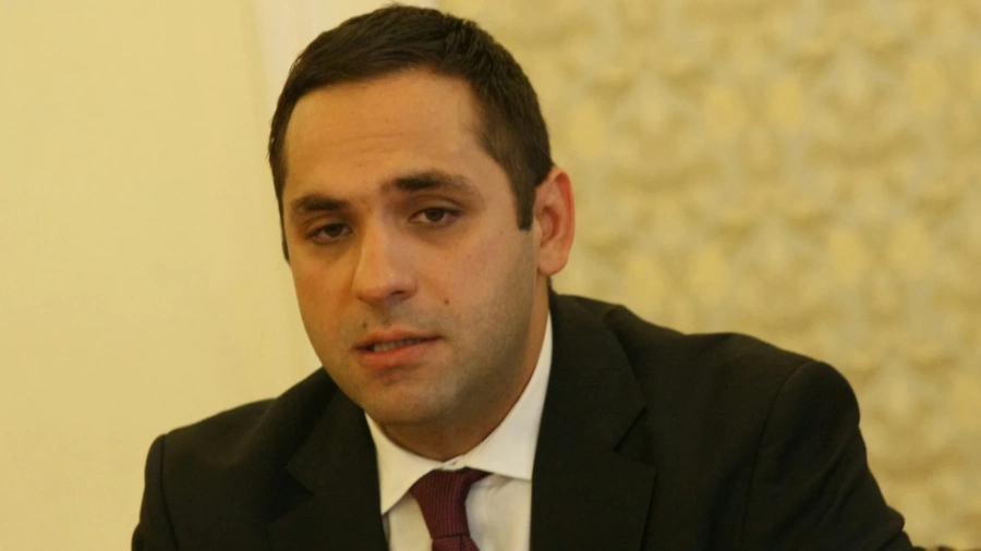 Караниколов: Започва изплащането на първите 2000 гранта за предприятия, пострадали от кризата