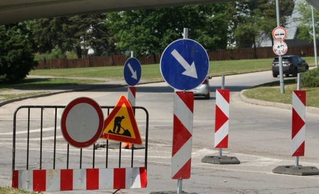 Започва ремонтът на 7 км от пътя между Ямбол, Бургас и Южното Черноморие
