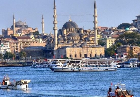 Турски сеизмолог: Очаквайте катастрофално земетресение от над 7 край Истанбул