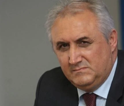 Дикме: Държавата се управлява от Доган и Пеевски, а Бойко е изпълнител на тяхната воля