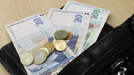 Разликата в заплащането на жените и мъжете у нас намалява