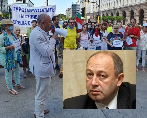 Скандал! Туроператор, отървал присъда за смъртта на 12-те българчета край Лим, буни София с протести 
