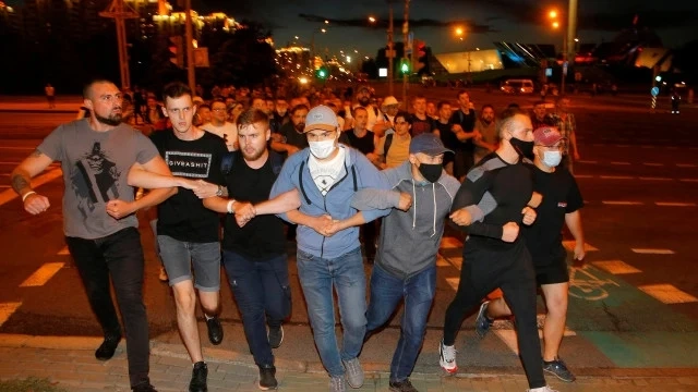 Протести и сблъсъци в Беларус след президентския вот