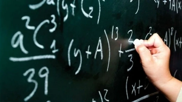 Вижте с колко ще се увеличат учителските заплати от 1 януари 2021 г.