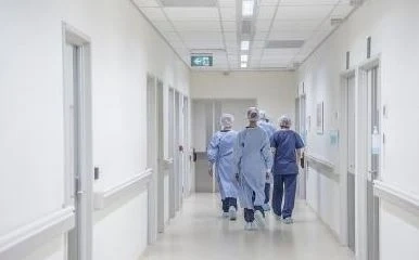 Министър Ангелов: Ще търся вариант за увеличаване на заплатите на медиците