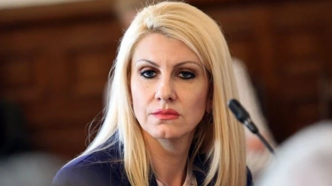 Десислава Ахладова е новият министър на правосъдието