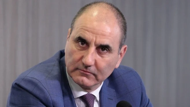Цветанов: Нека надделее разумът и дългът към доброто бъдеще за родината
