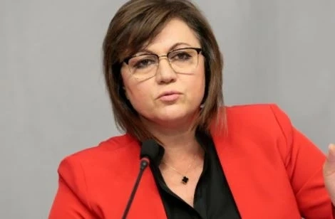 Корнелия Нинова: Искането за оставка на президента е абсурд