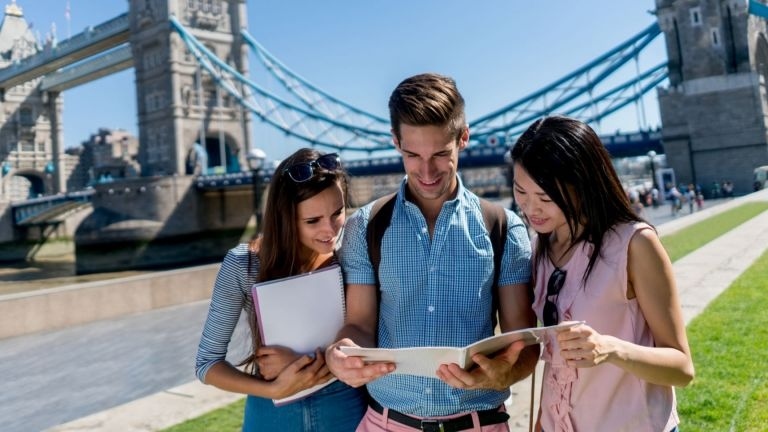 Нови правила за чуждите студенти в Лондон
