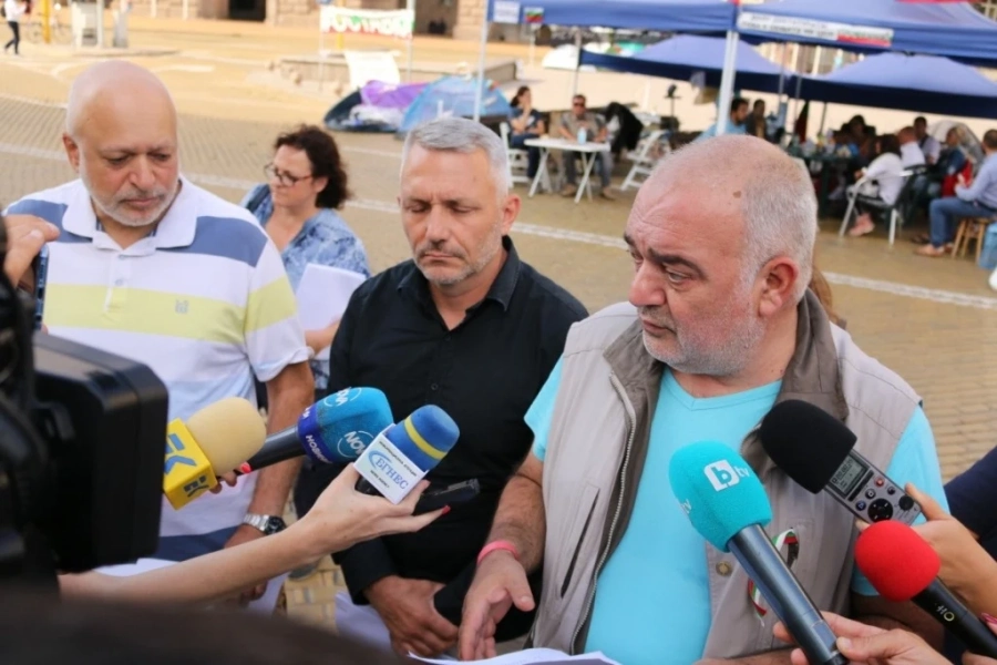 Велико народно въстание ще има на 22 септември