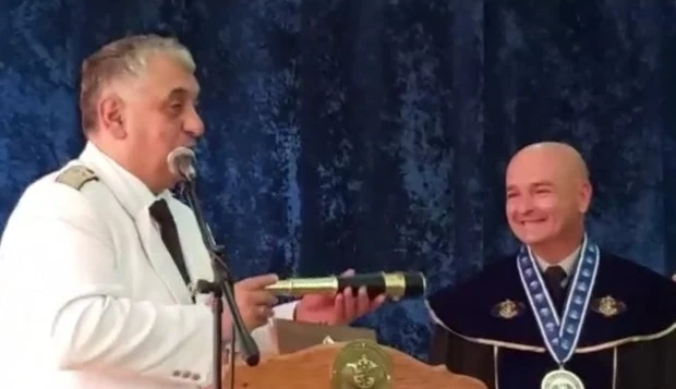 Ген. Мутафчийски вече е Доктор хонорис кауза