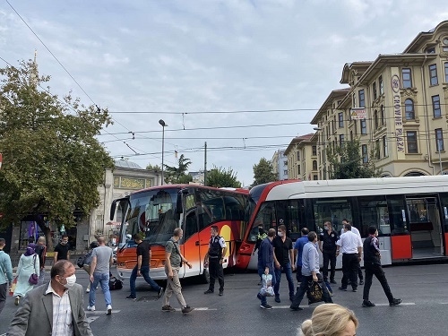  Автобус с българи е катастрофирал в Истанбул