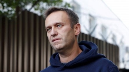 Навални ще се възстановява в Германия още дълго време