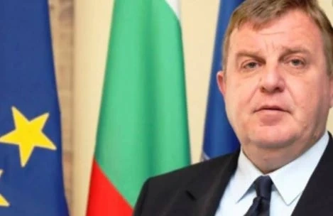 Шефът на Пентагона приема Каракачанов