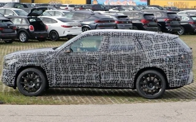  BMW пуска нов флагман - X8