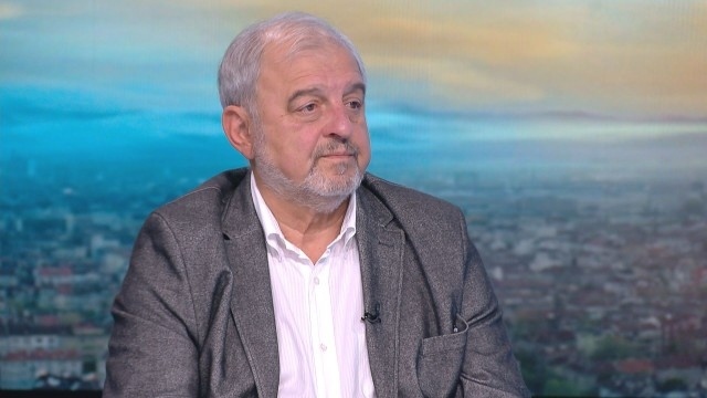 Проф. Илчев: Tрябва да се откажем от мисълта, че македонците са наши братя