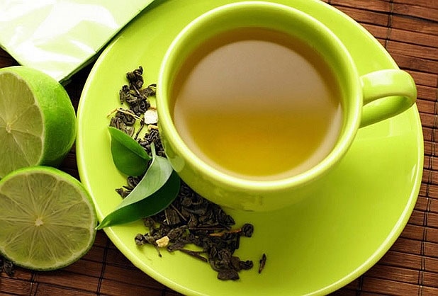 Зелен чай - защо да го пиете по-често този сезон?  