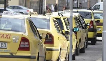 Обсъжда се увеличаване на цената на такситата
