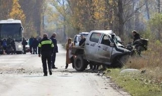 Трима са загиналите при катастрофата край Ботевград 