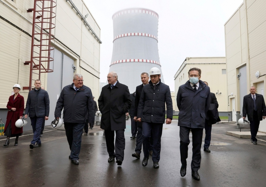 Лукашенко откри атомната електроцентрала БелАЕЦ
