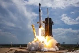 Готов е първият екипаж от космически туристи на SpaceX
