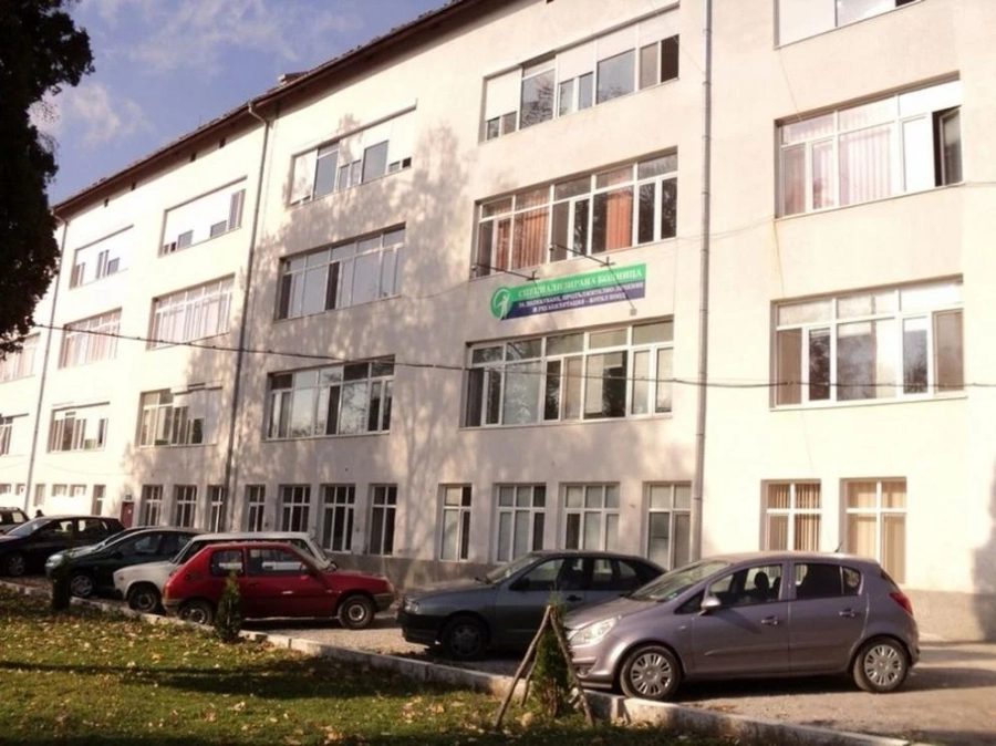 В Котел отказаха да лекуват пациенти с COVID-19 