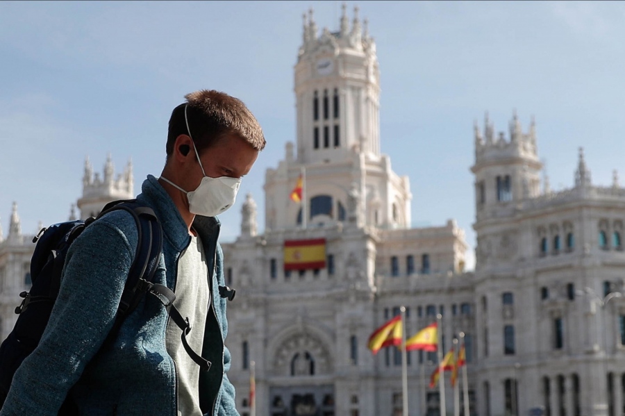 Испания отхлабва част от карантинните мерки 