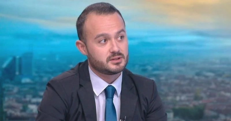 Математикът Велков с нова плашеща прогноза за смъртността от COVID-19 в България