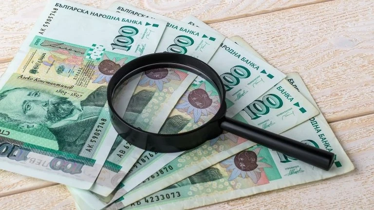 Българите дължат над 25 млрд. лева на банките  