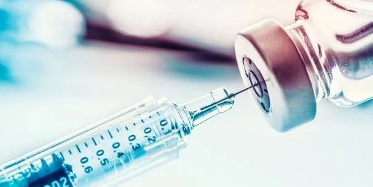 Започва имунизацията срещу COVID-19 в САЩ