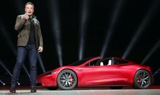 Мъск: Предложих на Apple да купи Tesla
