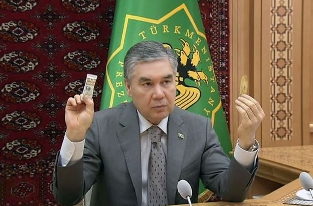 Президентът на Туркменистан откри чудодеен лек срещу коронавирус