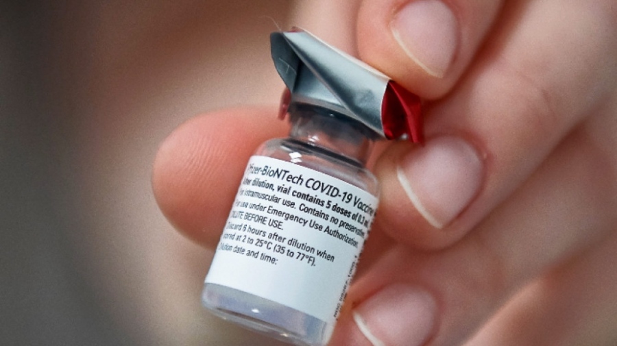 Бионтех: Може да има забавяне в доставките на Covid ваксината