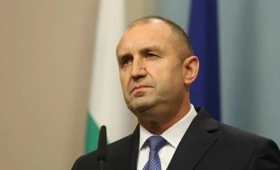Румен Радев започва консултации за изборите
