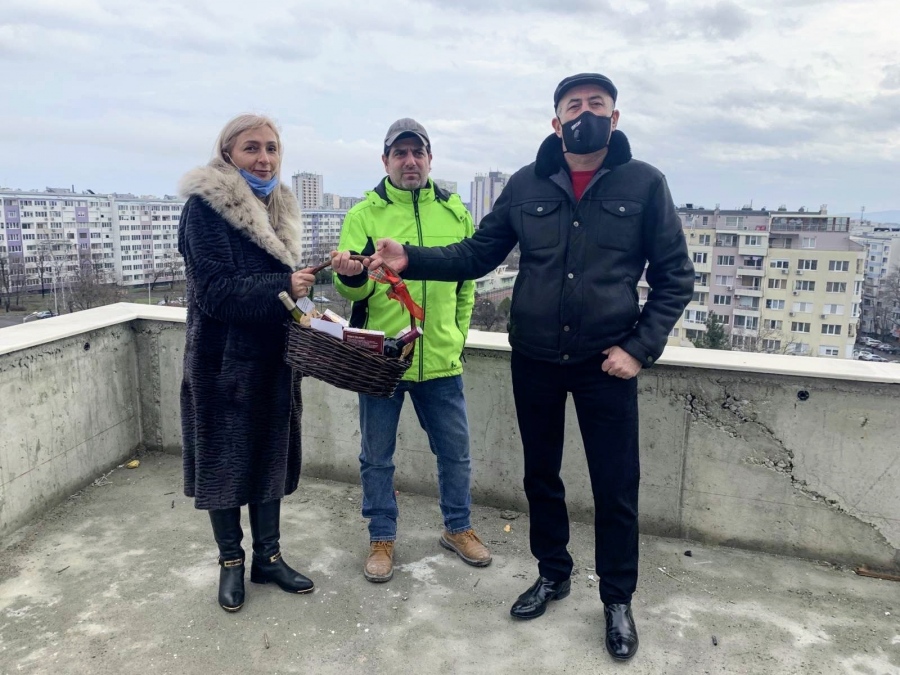 Бургаският строител Димитър Касабов не връща пари на клиенти заради забавено строителство