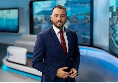 Антон Хекимян закъсня с 20 минути за сутрешния блок. Алармата на GSM-а му блокирала