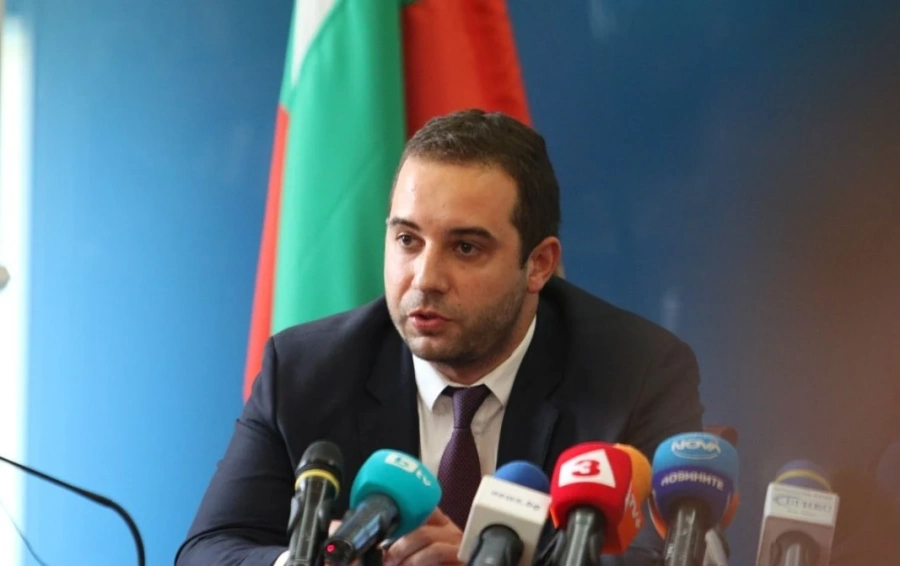 Богдан Кирилов: До юни очаквам да ваксинираме 2 милиона българи