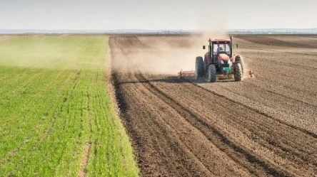 Близо 2,9 млрд. лева са предвидени за подкрепа на земеделските производители през 2021 г.