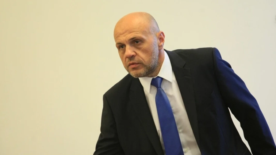 Томислав Дончев: Не ГЕРБ е подал сигнала до ОЛАФ за джиповете на МВР