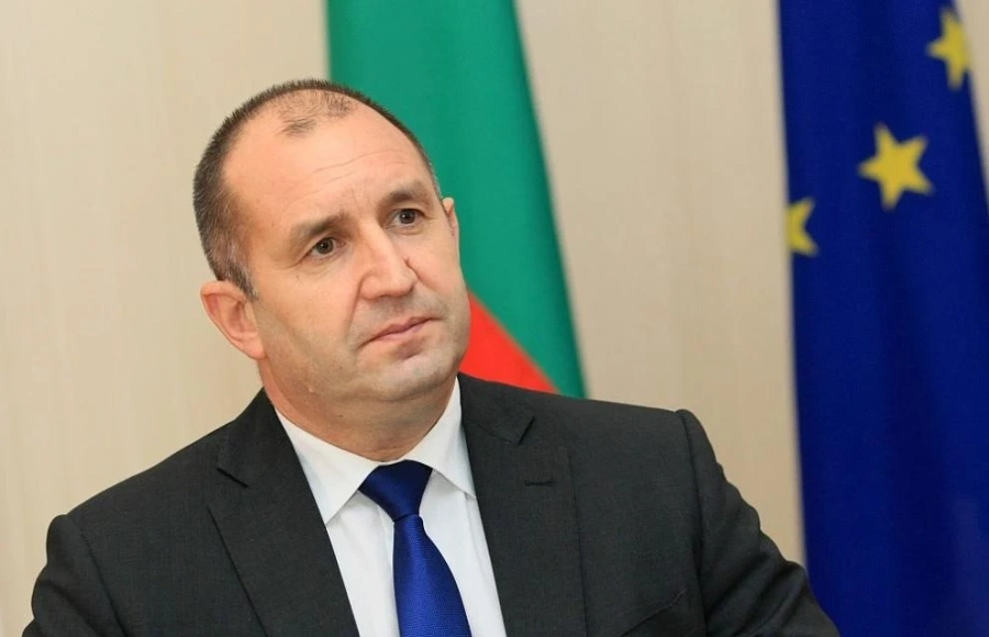 Радев с коментар за аферата с джиповете и случая със сина му