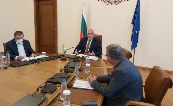 Борисов: В третата решителна битка и вълна на коронавируса сме