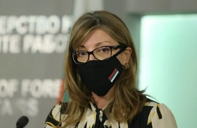 Екатерина Захариева е с коронавирус