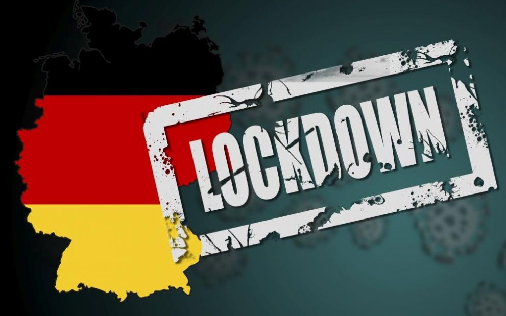 Няколко протеста срещу ограниченията заради коронавируса разтърсиха Германия въпреки предупрежденията