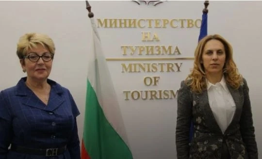 Министър Николава: Готови сме да посрещнем туристи от Русия