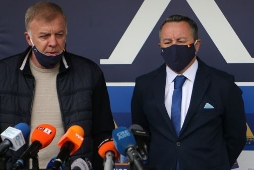 Левски: Стоянович продължава да бъде треньор на тима