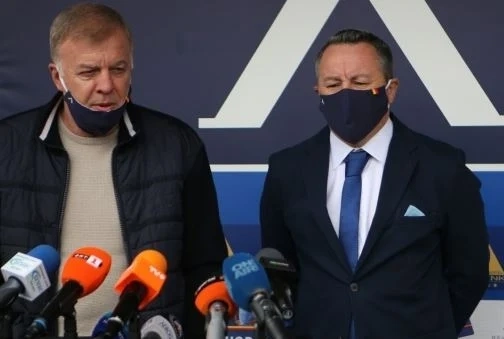 Левски: Стоянович продължава да бъде треньор на тима