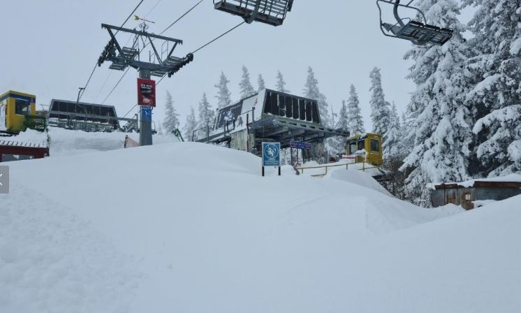 Витоша ски отваря пистите с над 1 метър нов сняг