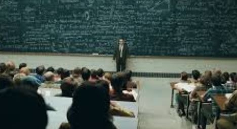 МОН с програма за оптимизиране на академичния състав в университетите