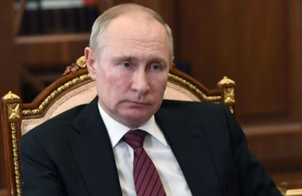 Путин се чувства добре след ваксината, няма странични ефекти